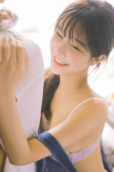年轻的老师hd